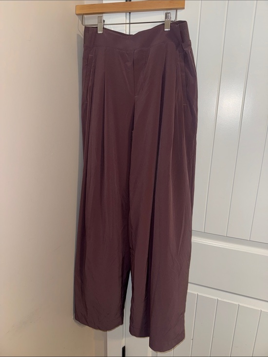 Athleta Pants - Athleta Wide Leg Pleated Pant